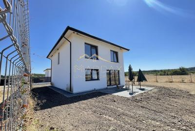 Vila Premium_P+1**5 Camere**Teren 704 mp**PRET PROMOTIONAL//Balotesti - 2