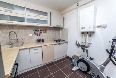 Apartament de 3 camere |  Spatios | zona Berceni - 14