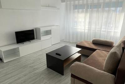 Apartament cu 3 camere decomandat în ICIL