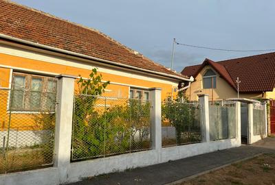 Casă individuală cu 3 camere în Oncea