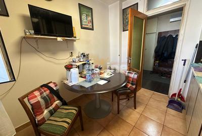 Apartament 3 camere decomandat - 2 bai - etaj 7/8 in zona Vitan - 6
