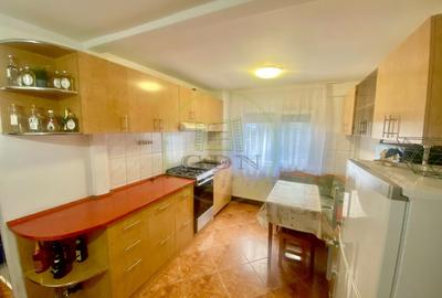 Apart. 3 camere, semidecomandat, mobilat, utilat, str Călugăreni, Rogerius - 9