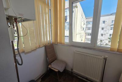 Apartament de inchiriat, 2 camere, decomandat, 45 mp, Galata - 14