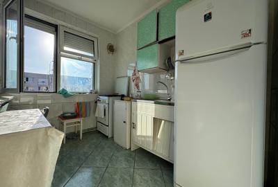 De vanzare - 2 camere decomandat - centrala proprie - 800m metrou 1 decembrie - 19