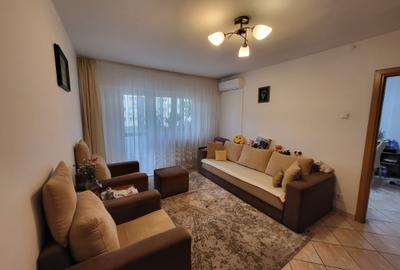Apartament cu 2 camere semidecomandat în Fundeni