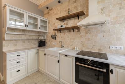 Proprietate in vila cu 2 familii, 4 camere, garaj, finisaje moderne - 39