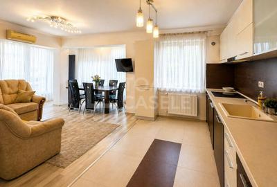 Apartament cu 3 camere decomandat, mobilat în Florești