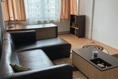 Ap 2 camere zona Gării - Gen. Dragalina cu centrala termica 390 euro - 4