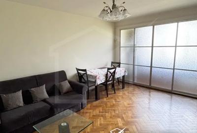 Apartament cu 3 camere decomandat, mobilat în Plopilor