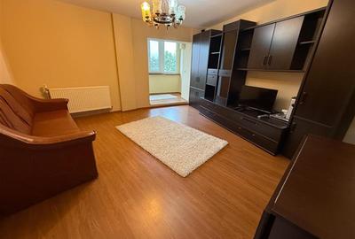 Apartament 3 camere, mobilat și utilat modern, Zona Nord, 350 €/lună - 1