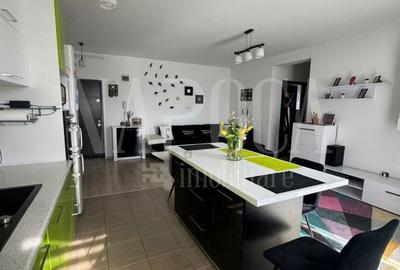 Apartament cu 3 camere semidecomandat în Florești