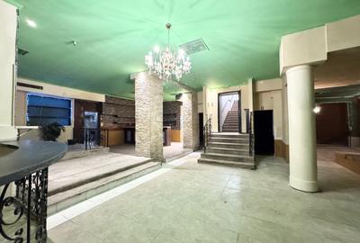 Spatiu comercial in Centru Vechi - Bariera Selari, cu vizibilitate si trafic - 1