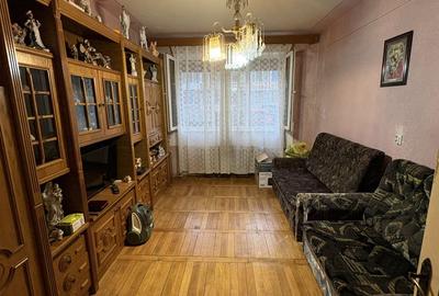 Garsonieră semidecomandată în 13 Decembrie