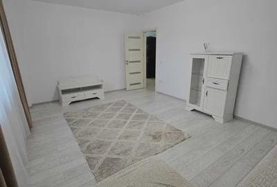 Apartament cu 2 camere decomandat în Bucium