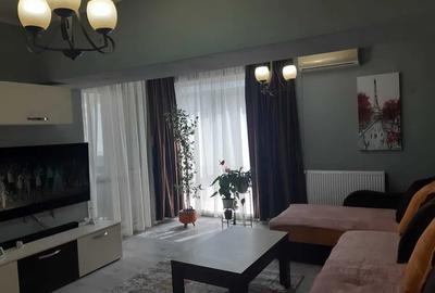 Apartament cu 2 camere semidecomandat, mobilat în Tomis Nord