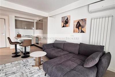 Apartament cu 2 camere semidecomandat, mobilat în Pipera