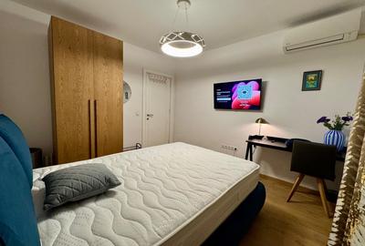 Apartament cu 2 camere decomandat, mobilat în Cornișa