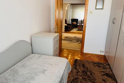 Apartament ultracentral, 3 camere, cu priveliste impresionanta, langa Mercur - 4