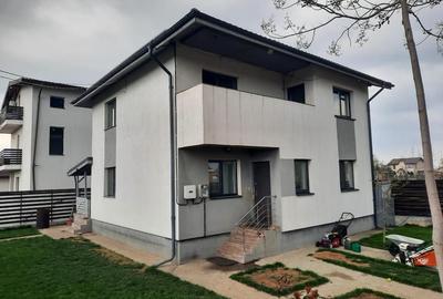 Casă individuală cu 4 camere în Joița