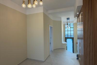 Universitate / Cartierul Armenească / Vila cu Grădină / Totul Nou/ Ideal Clinica - 22