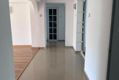 Apartament cu 4 camere, decomandat, stradal, B-dul Decebal, 111.7 mp - 12