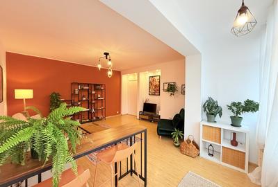 Apartament cu 2 camere decomandat, mobilat în Central