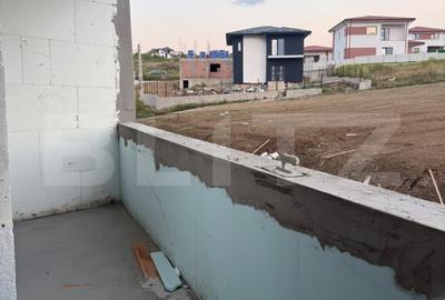 Apartament cu 2 camere decomandat în Vișani