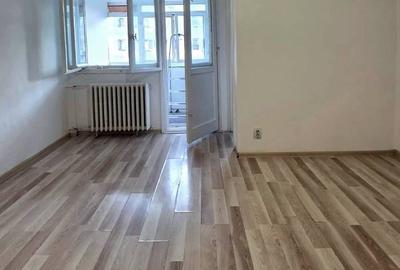 Garsonieră semidecomandată în Lujerului