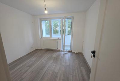 Baba Novac,1 0 minute metrou Dristor sau Piata Muncii, Sectia 12, 2 balcoane - 11