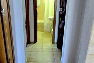 Vanzare Apartament 3 camere , etaj 1, Micro 8, Târgoviște - 5