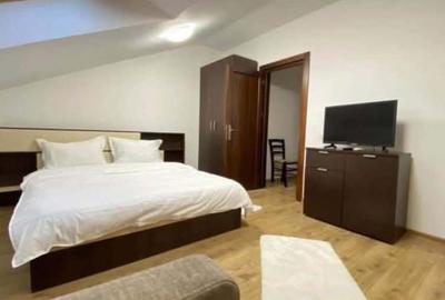 Apartament PENTHOUSE, 3 camere, 2 bai,  etajul 9/10, zona Centru-Palas Mall - 4