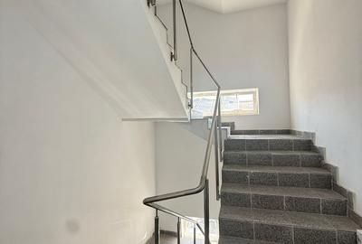 GARSONIERĂ DECOMANDATĂ ȘI SPAȚIOASĂ DE VÂNZARE – BLOC NOU - 22