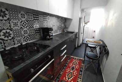 Garsonieră decomandată, mobilată în Oancea