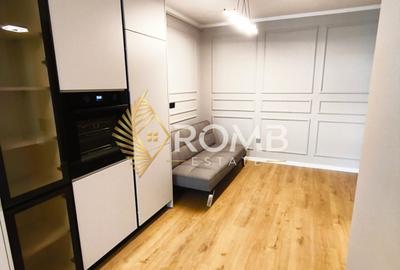 Apartament cu 3 camere semidecomandat în Florești