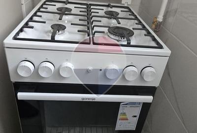 DE INCHIRIAT Apartament Ultra Central 2 camere - 30