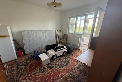 Apartament 3 camere decomandat spatios Medgidia, zona VS-uri - 8