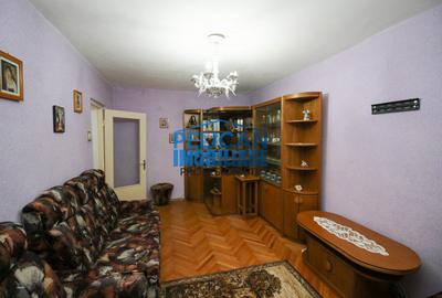 E3, 2 camere, decomandat - 62MP - 2