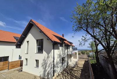 Casă individuală cu 5 camere în Exterior Sud