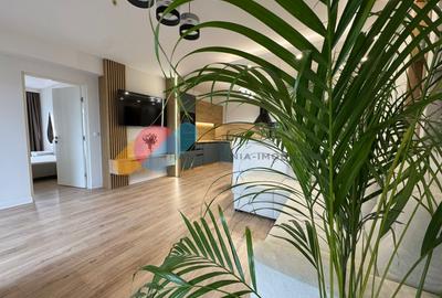 Apartament cu 2 camere semidecomandat, mobilat în Dâmbul Rotund