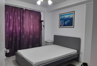Apartament cu 2 camere semidecomandat în Militari