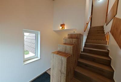 Inchiriem Casa Individuala, 3 Camere, Mobilata, Harman - 23