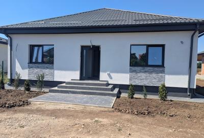 Casa noua 2026, parter, la gata, Buftea Crevedia 30 min de București - 11