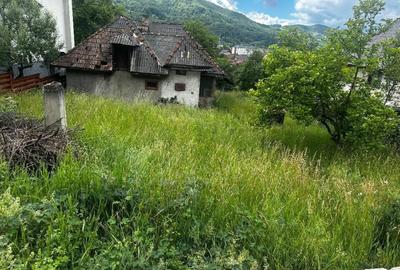 Teren Construcții de 434 mp, în Central