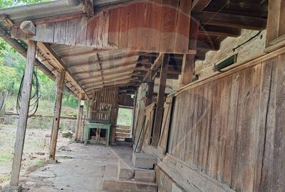 Casă batraneasca Laz comuna Dezna,teren 2800 mp teren - 4
