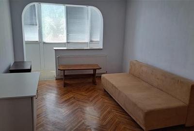 Apartament cu 2 camere decomandat în Mihai Viteazul