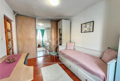 Ap. renovat, 3 camere, mobilat si utilat, gradina - Selimbar - 5