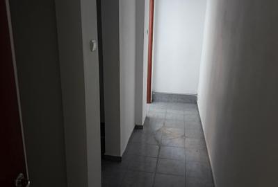 Spațiu Comercial Griviței–199 mp | Vitrină Stradală | Înălțime 5 m | Acces dublu - 7