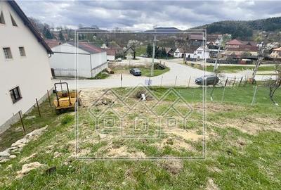 Teren Construcții intravilan de 700 mp, în Aeroport
