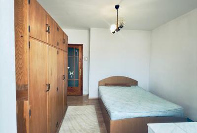 Apartament de inchiriat cu 3 camere in Racadau, et 5/8 cu loc de parcare - 9