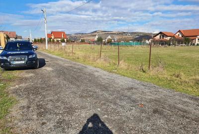 Teren intravilan 4.690mp.deschidere la 2 drumuri,zona Unirii - 4